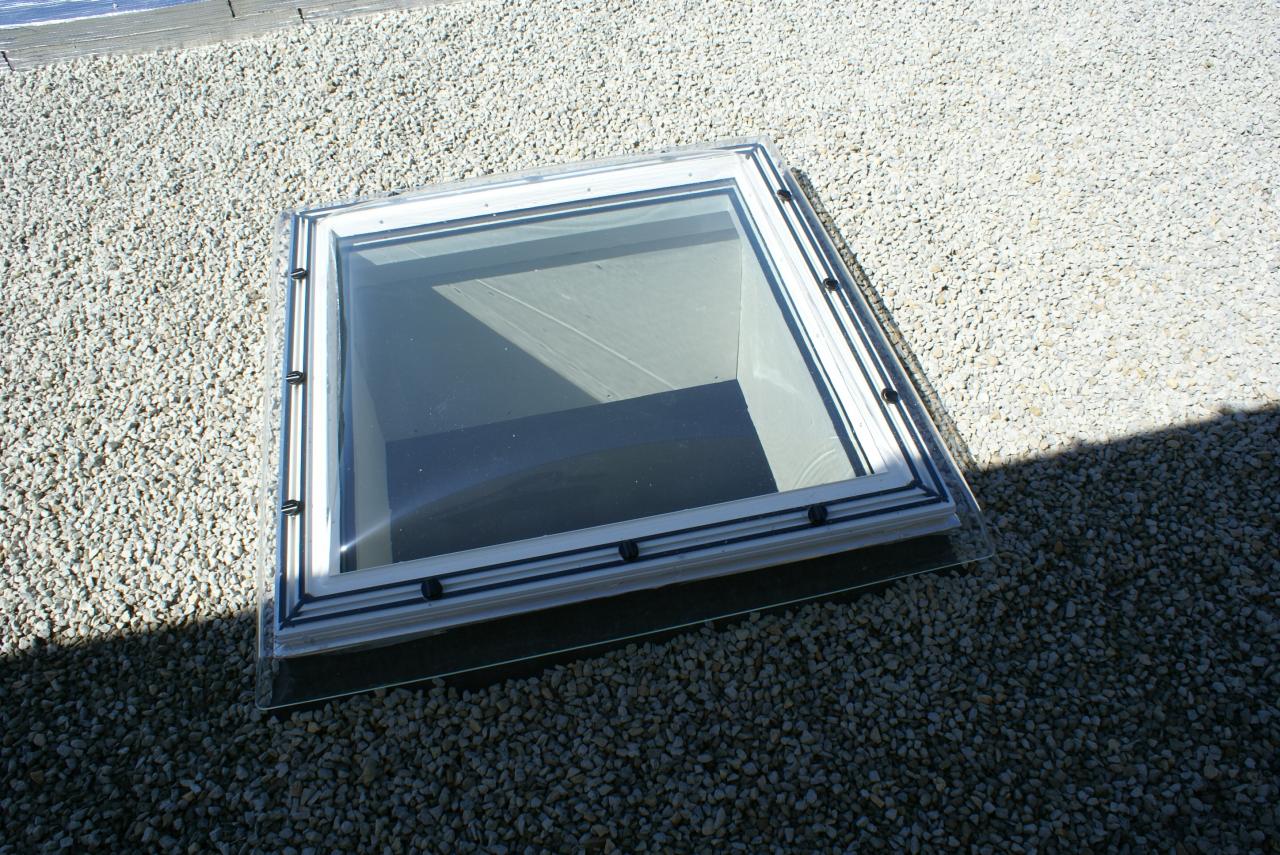 Velux pour toit plat.